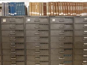 Archivador Metálico de 4 Cajones con Cerradura